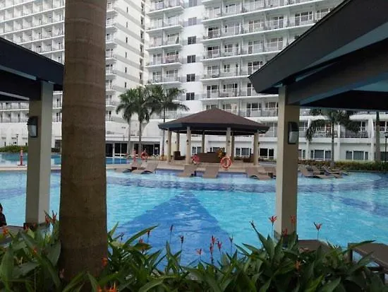 Shell Residences With Pool View Walk To Moa * Manila